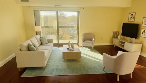 159 Main 41C Stoneham MA 02180