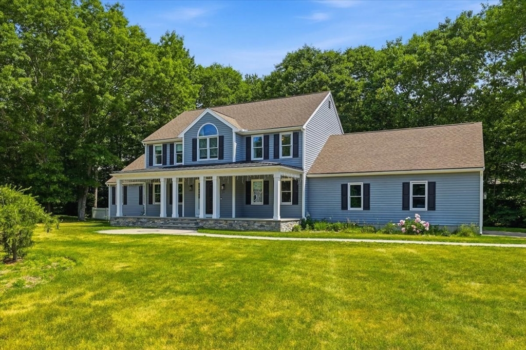 26 Mayflower Dr
