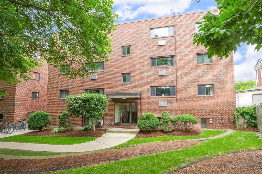 8 Riverside St #3-3, Watertown, MA, 8 Riverside St #3-3, Watertown, MA Photo #15
