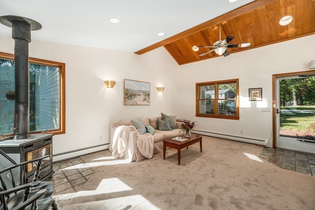 6 Donald Road, Hamilton, MA, 6 Donald Road, Hamilton, MA Photo #14