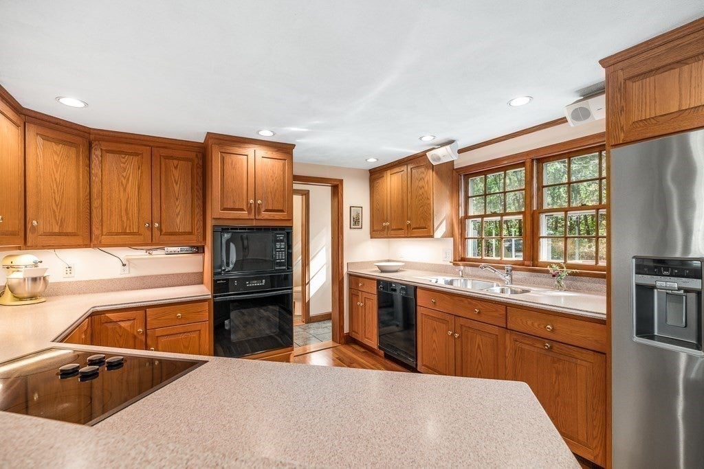6 Donald Road, Hamilton, MA, 6 Donald Road, Hamilton, MA Photo #12