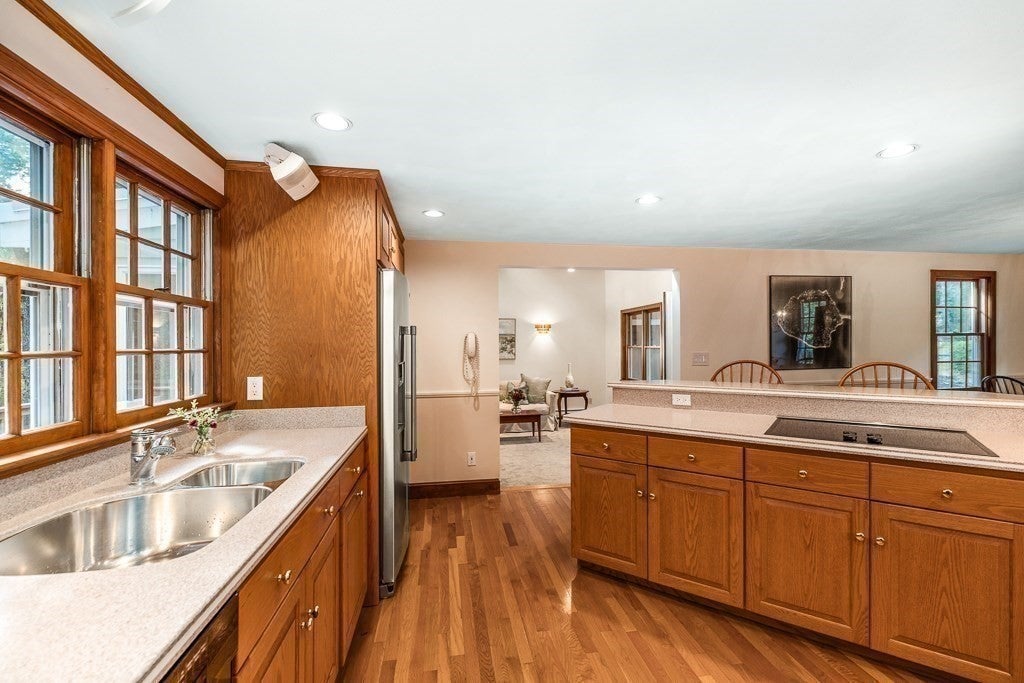 6 Donald Road, Hamilton, MA, 6 Donald Road, Hamilton, MA Photo #13
