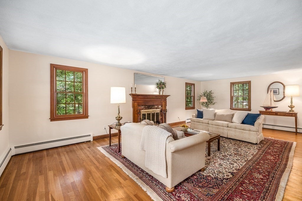 6 Donald Road, Hamilton, MA, 6 Donald Road, Hamilton, MA Photo #5