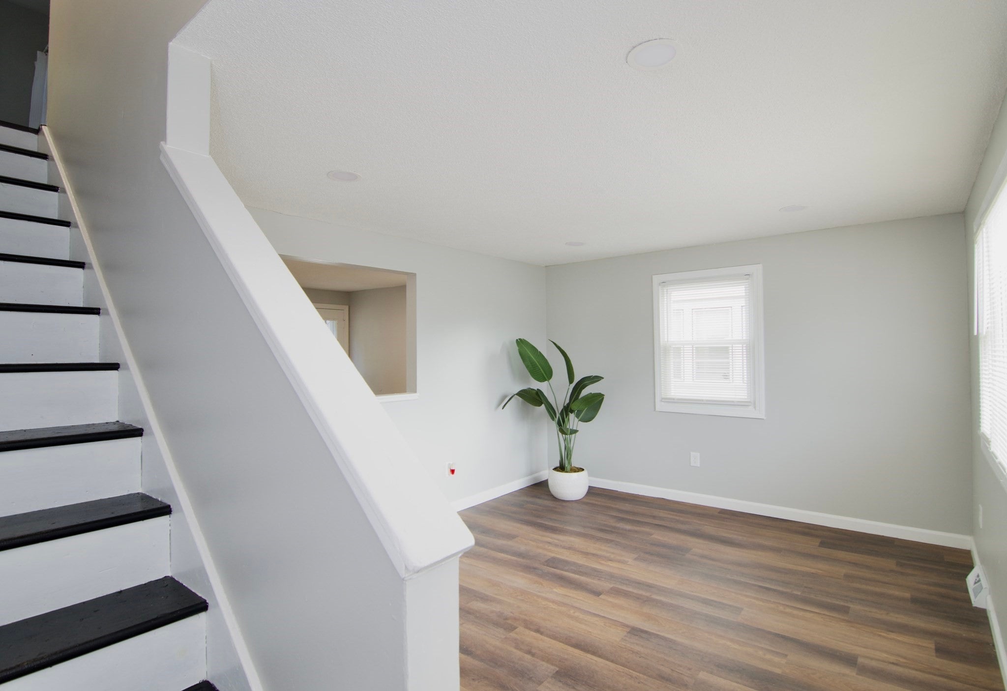 1144-1146 Page Blvd, Springfield, MA Photo #10