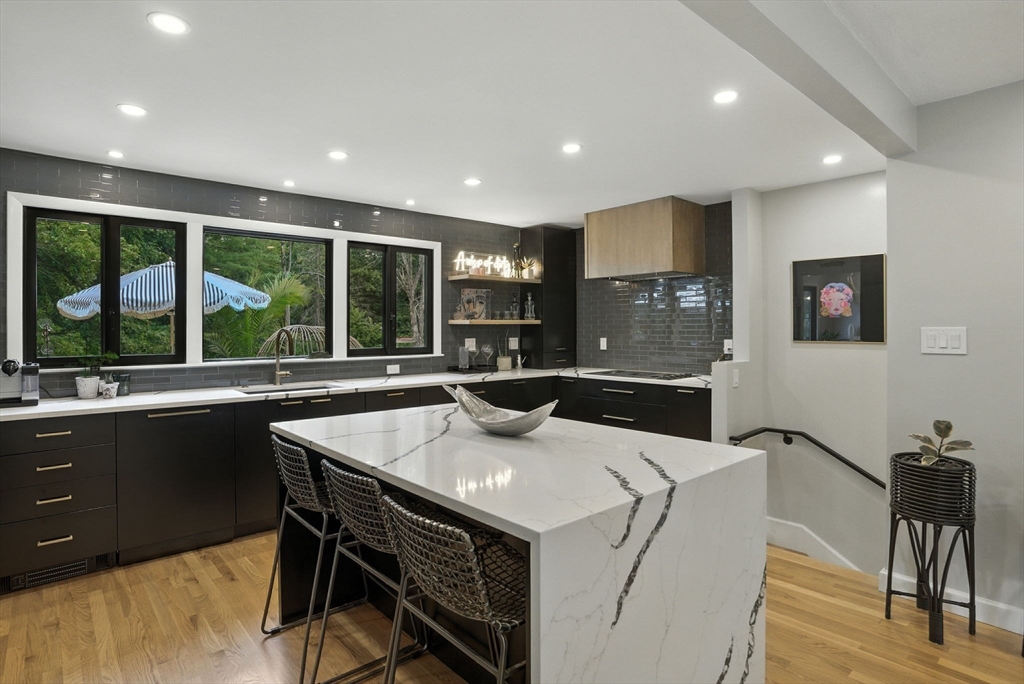30 Linda Rd