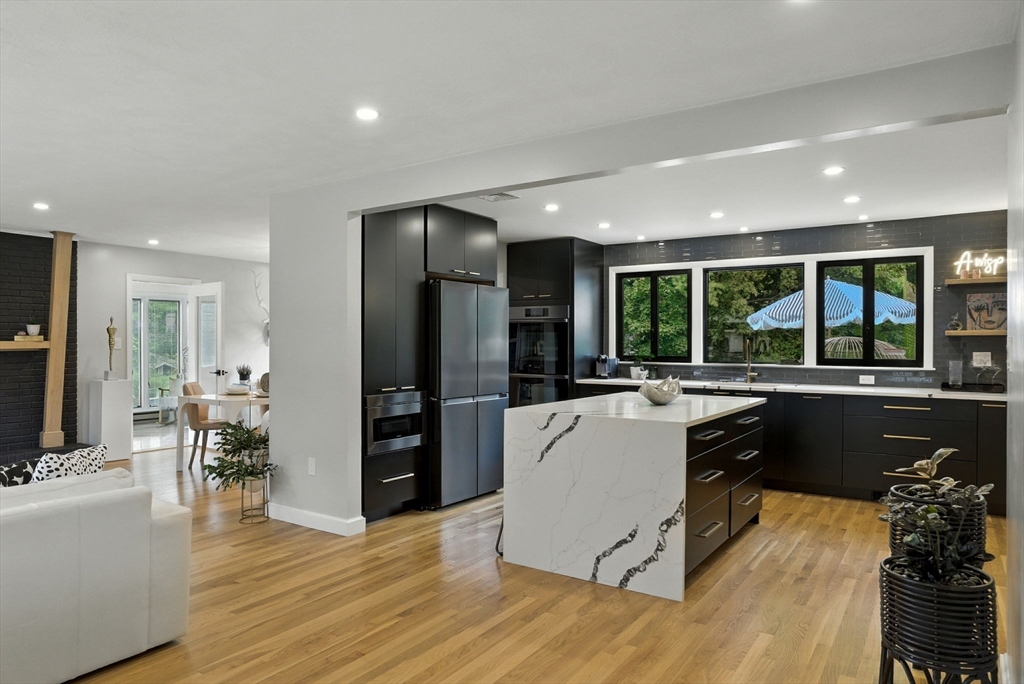 30 Linda Rd