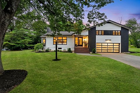 30 Linda Rd Andover MA 01810