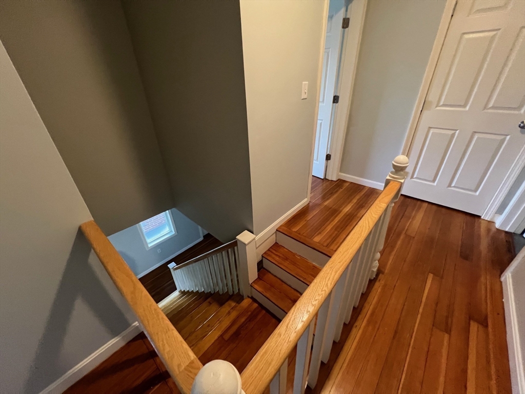 Natick, Massachusetts 01760, United States, 3 Bedrooms Bedrooms, ,1 BathroomBathrooms,Residential,Active,173413