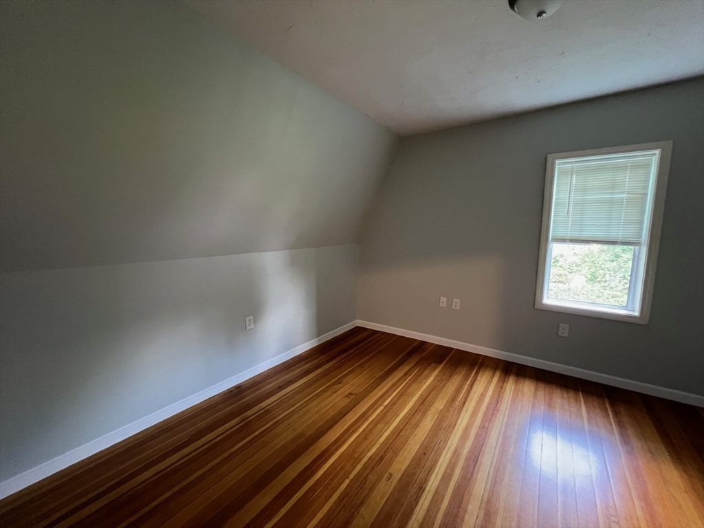 Natick, Massachusetts 01760, United States, 3 Bedrooms Bedrooms, ,1 BathroomBathrooms,Residential,Active,173413