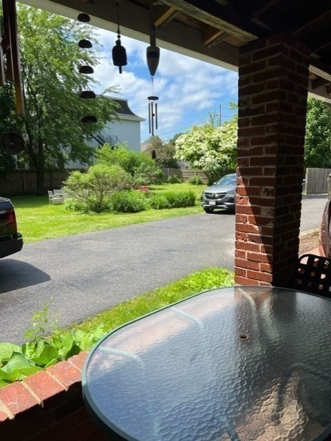 Natick, Massachusetts 01760, United States, 3 Bedrooms Bedrooms, ,1 BathroomBathrooms,Residential,Active,173413