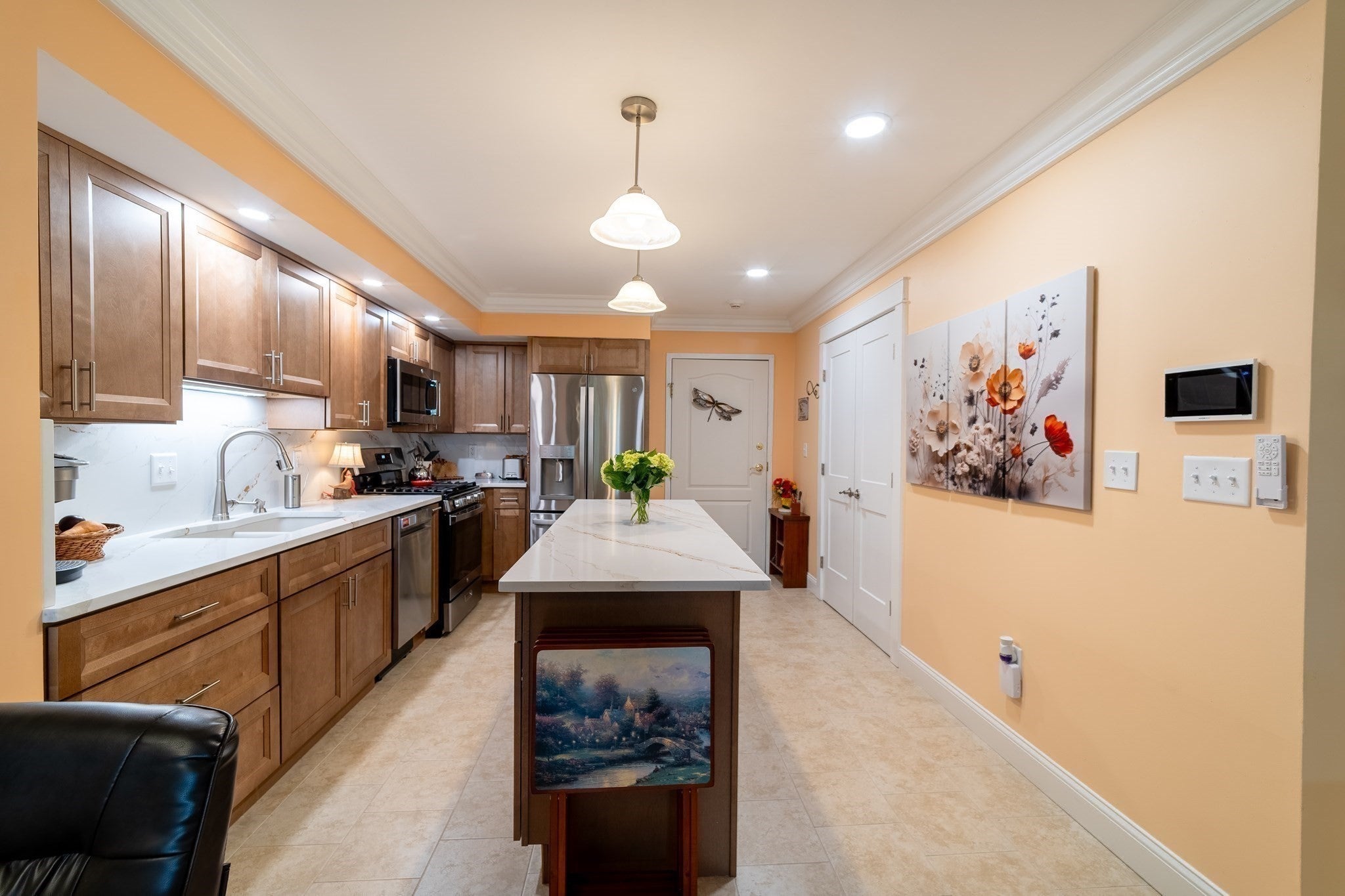 915 Hathaway Rd #205, New Bedford, MA, 915 Hathaway Rd #205, New Bedford, MA Photo #4
