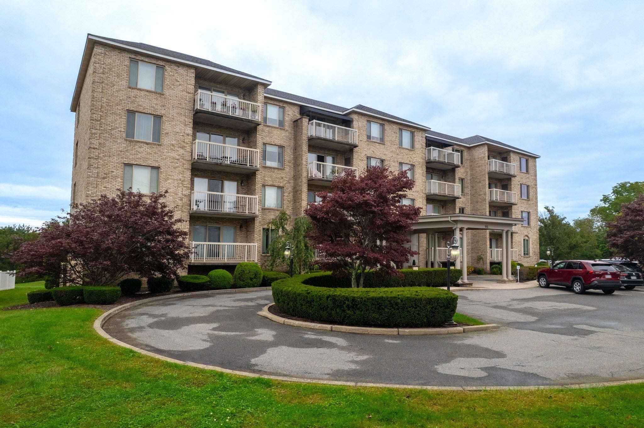 915 Hathaway Rd #205, New Bedford, MA, 915 Hathaway Rd #205, New Bedford, MA Photo #17