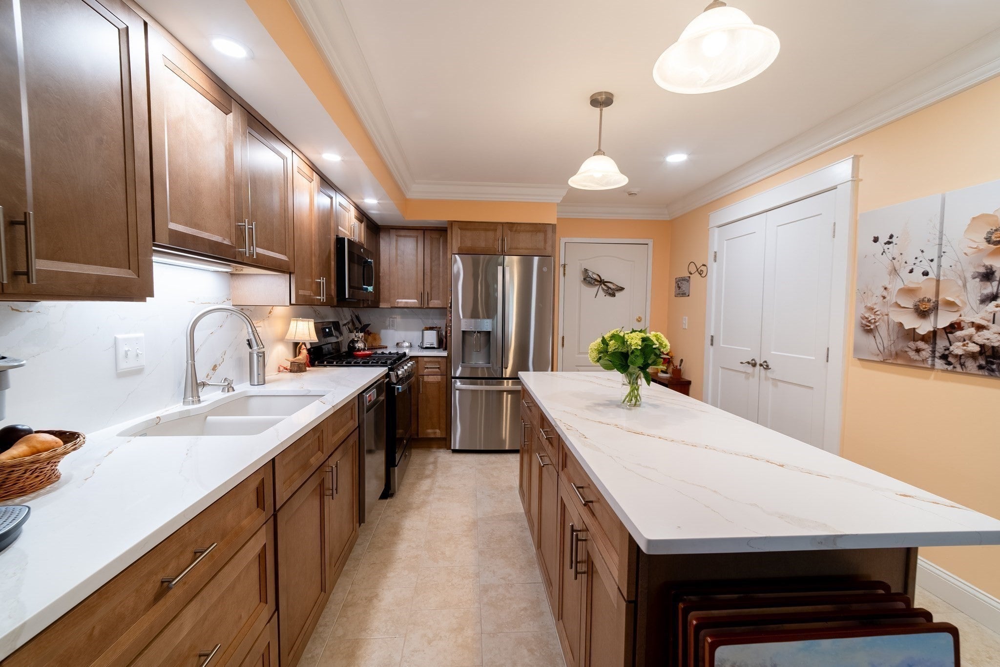 915 Hathaway Rd #205, New Bedford, MA, 915 Hathaway Rd #205, New Bedford, MA Photo #3