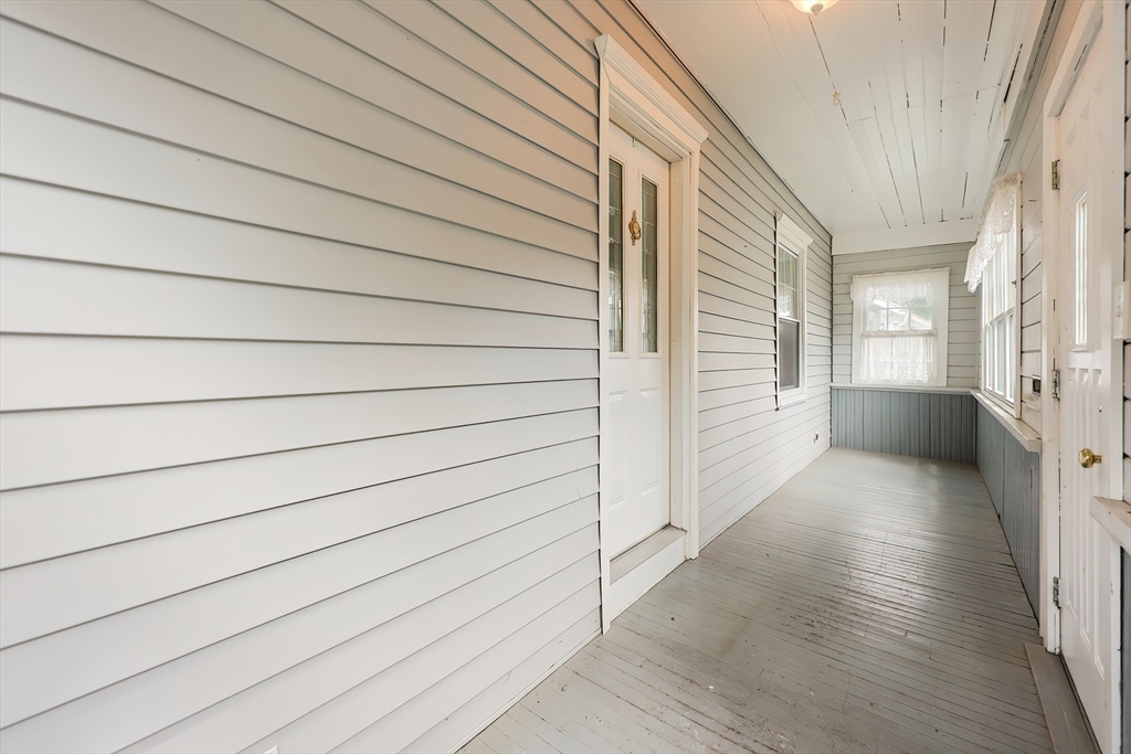 12 Webb St