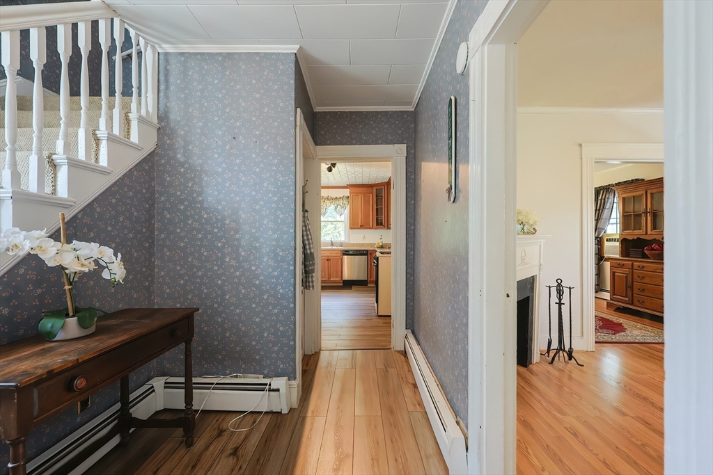 12 Webb St