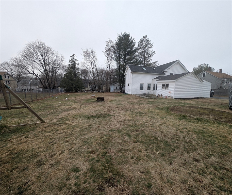 250 N Main St