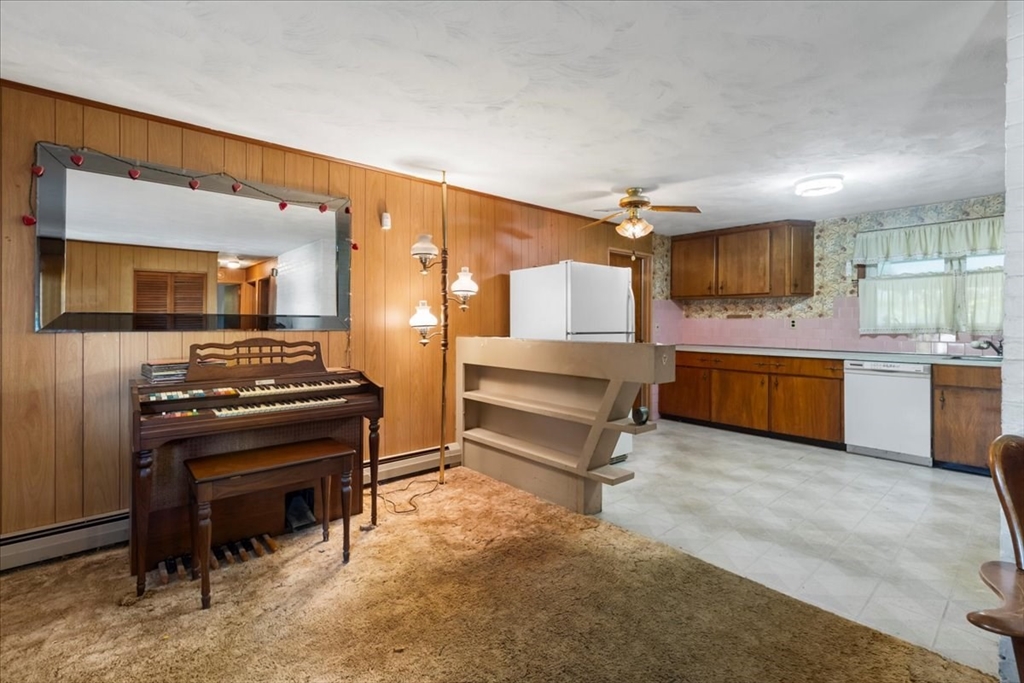 33 Clara Rd