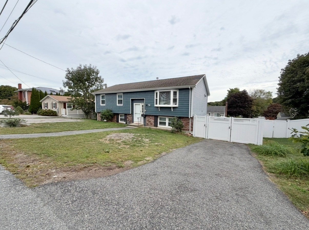 22 Dorchester St, Waltham, MA, 22 Dorchester St, Waltham, MA Photo #3
