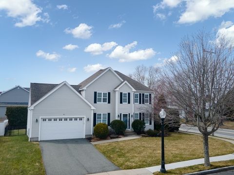 9 Apple Tree Ln New Bedford MA 02740