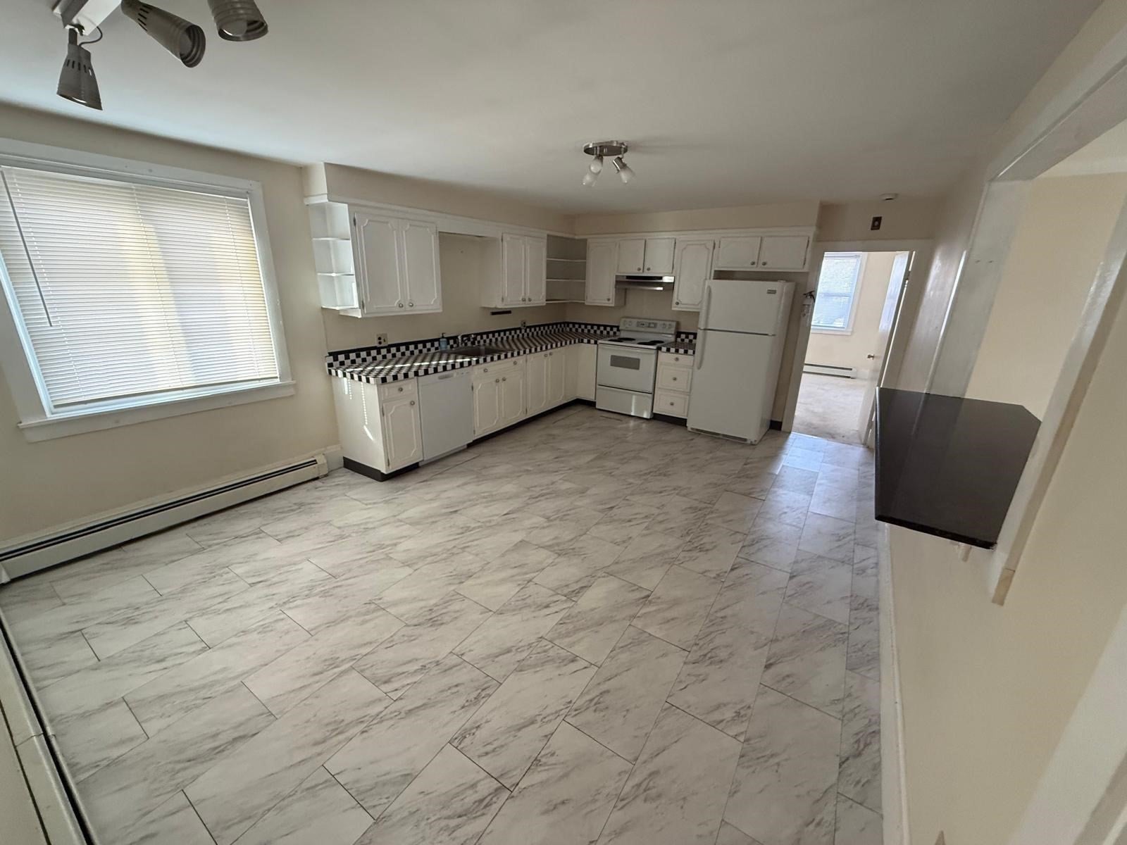 34 Ocean Terrace #3, Lynn, MA, 34 Ocean Terrace #3, Lynn, MA Photo #2