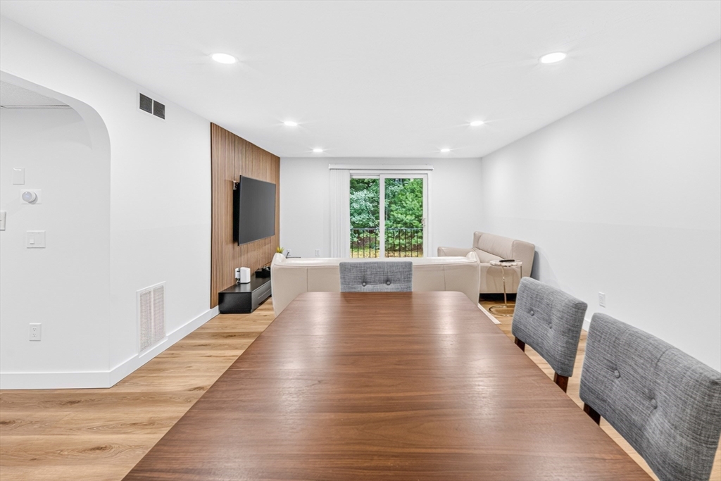 11 Shadowbrook Ln #22, Milford, MA Photo #20
