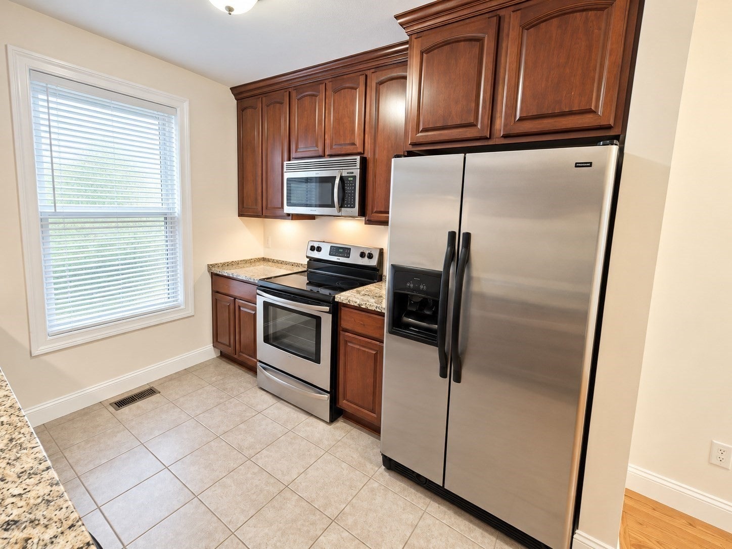 54 East Silver Street #C, Westfield, MA, 54 East Silver Street #C, Westfield, MA Photo #6
