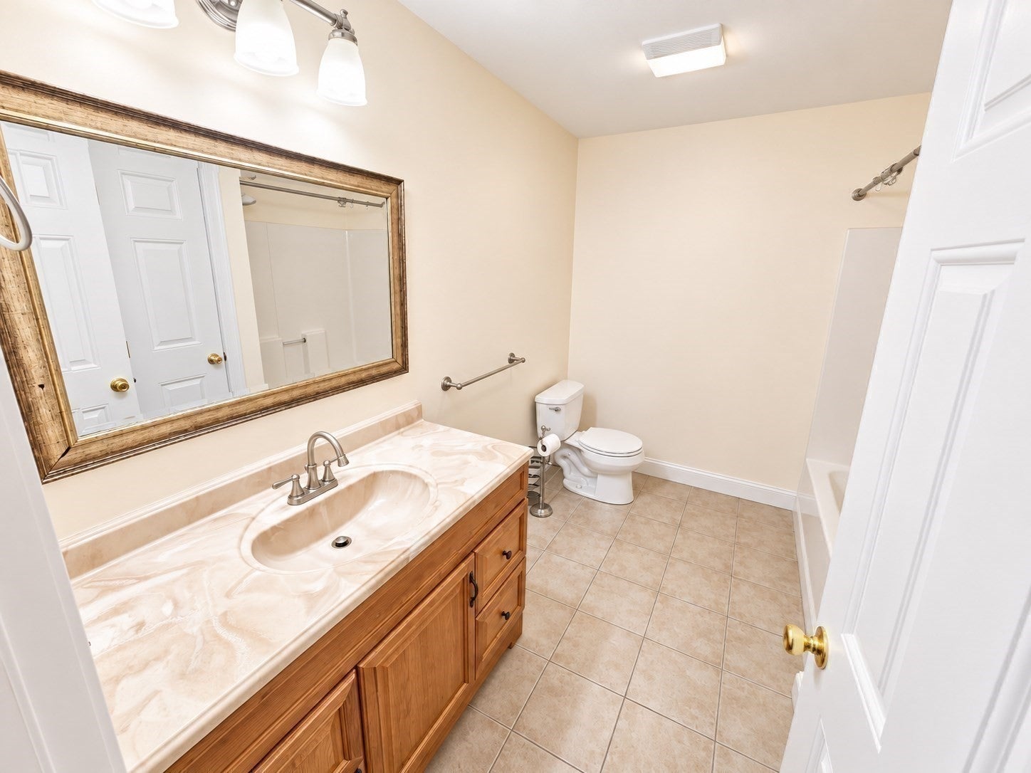 54 East Silver Street #C, Westfield, MA, 54 East Silver Street #C, Westfield, MA Photo #17