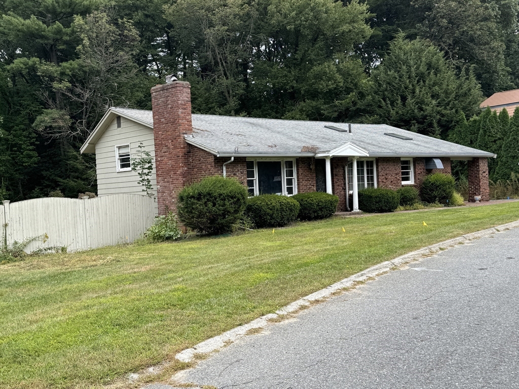 View Georgetown, MA 01833 house