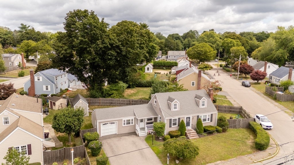 52 Chisholm Rd, Weymouth, MA Photo #2