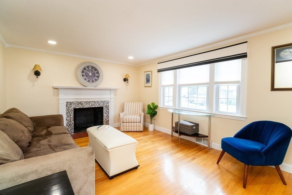 52 Chisholm Rd, Weymouth, MA Photo #11