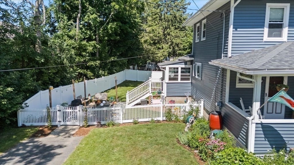 65 Congress St, Amesbury, MA Photo #32