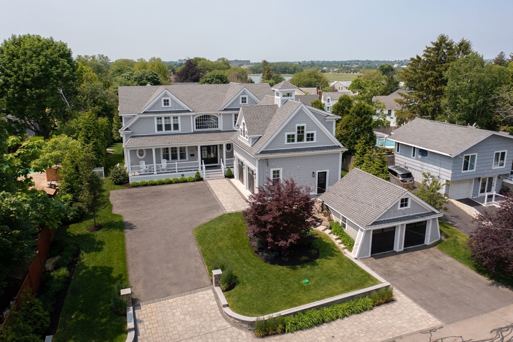 935 E. Squantum Street