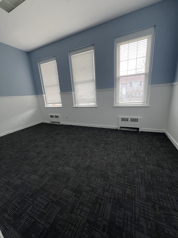 Fall River, Massachusetts 02724, United States, ,1 BathroomBathrooms,Residential,Active,81868