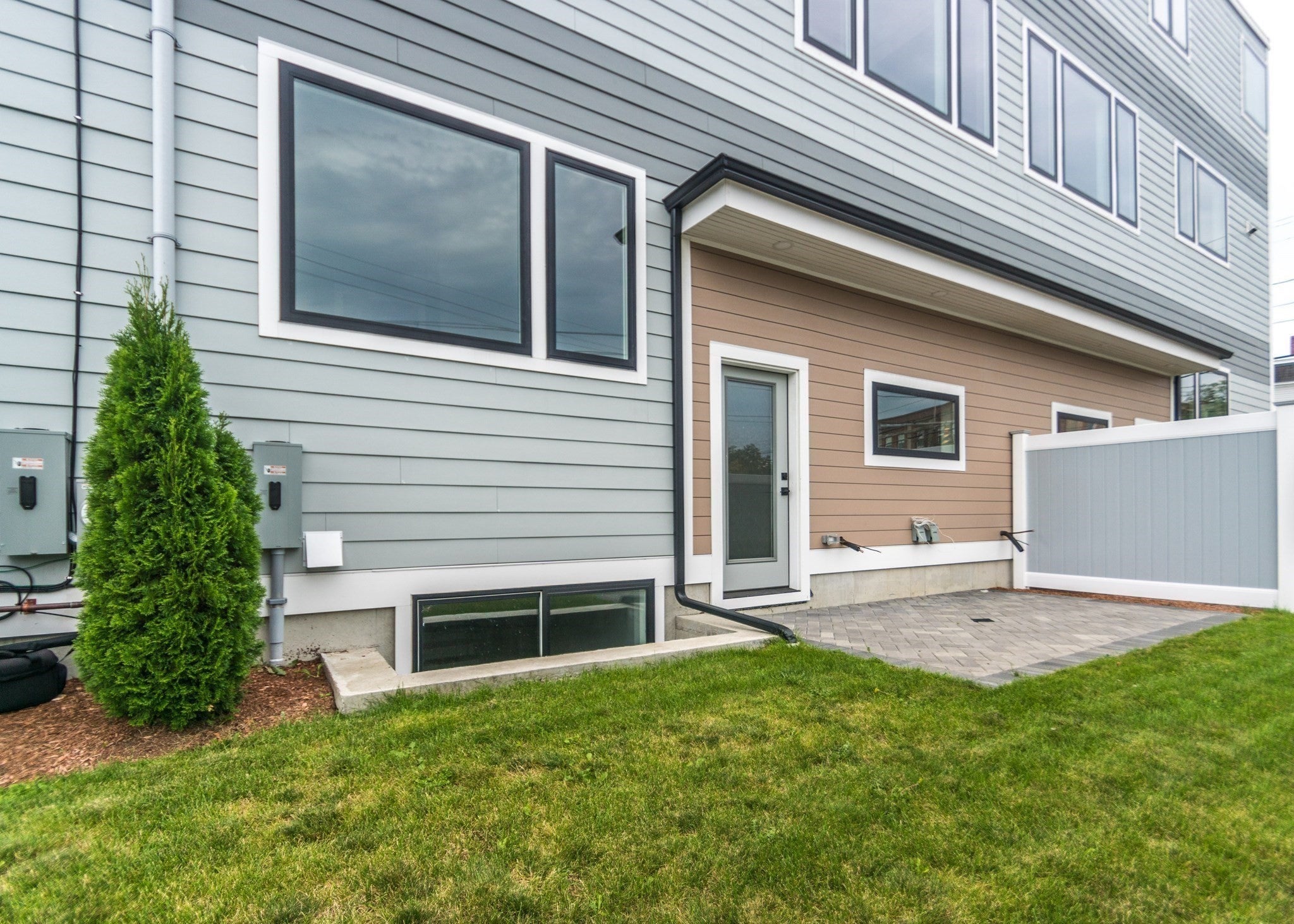 312 Newton Street 1