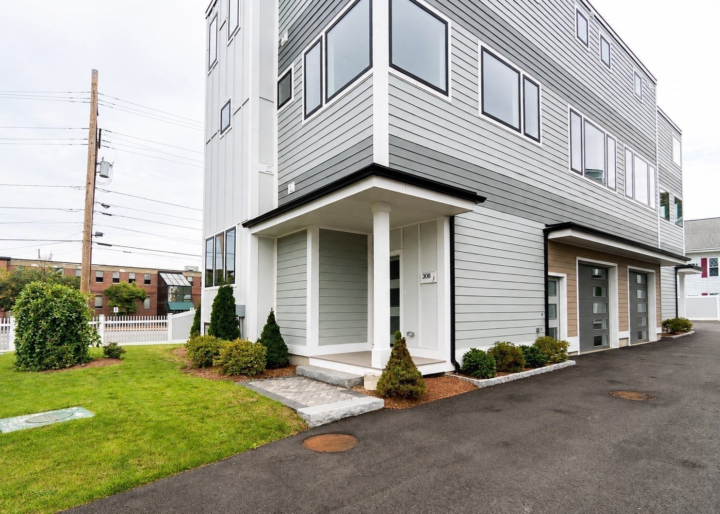 312 Newton Street 1