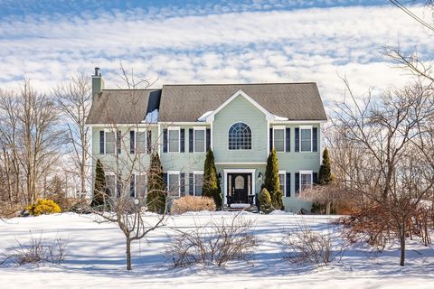 707 Stafford St Leicester MA 01542