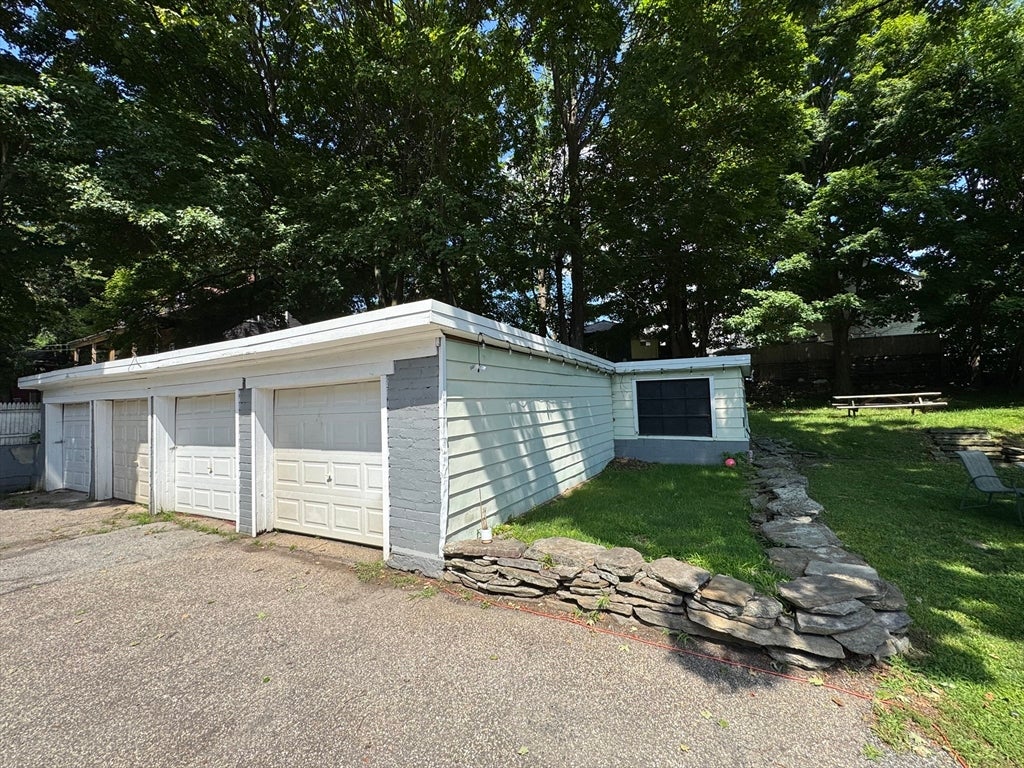 48 Union St, Southbridge, MA, 48 Union St, Southbridge, MA Photo #9