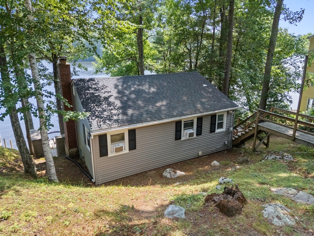 47 Sandy Beach Rd