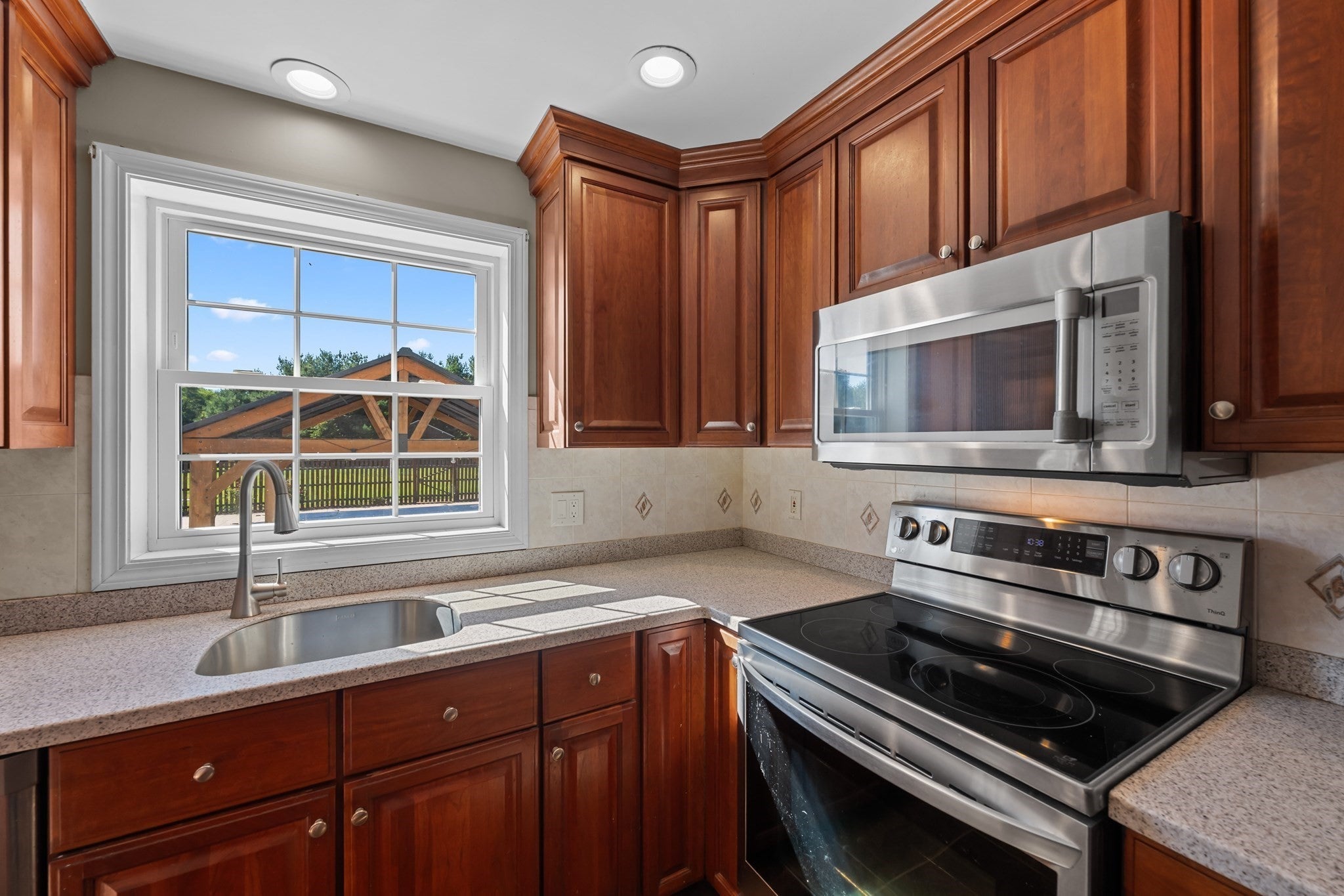 71 Nichols St, Holden, MA, 71 Nichols St, Holden, MA Photo #17
