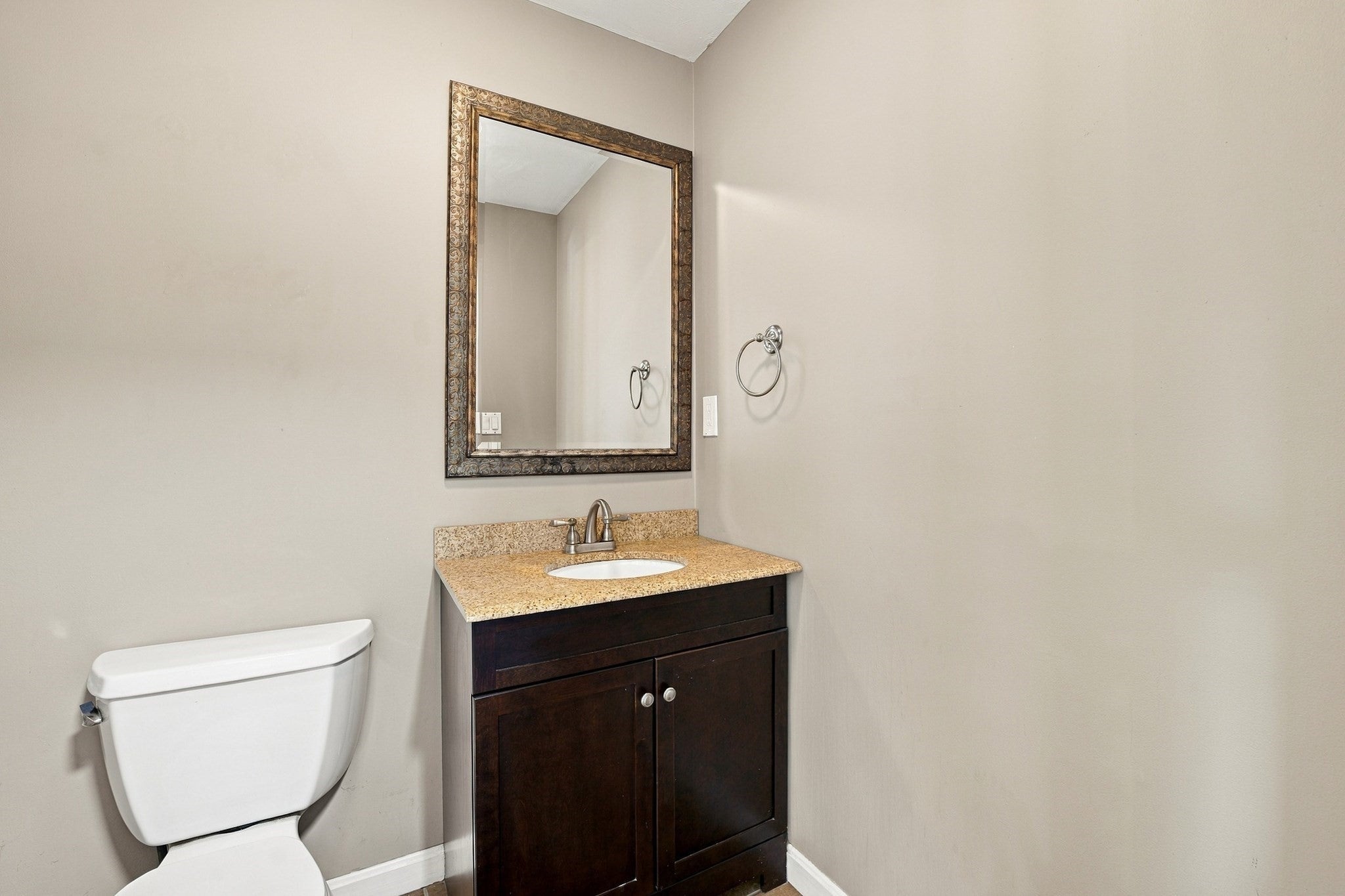 71 Nichols St, Holden, MA, 71 Nichols St, Holden, MA Photo #10