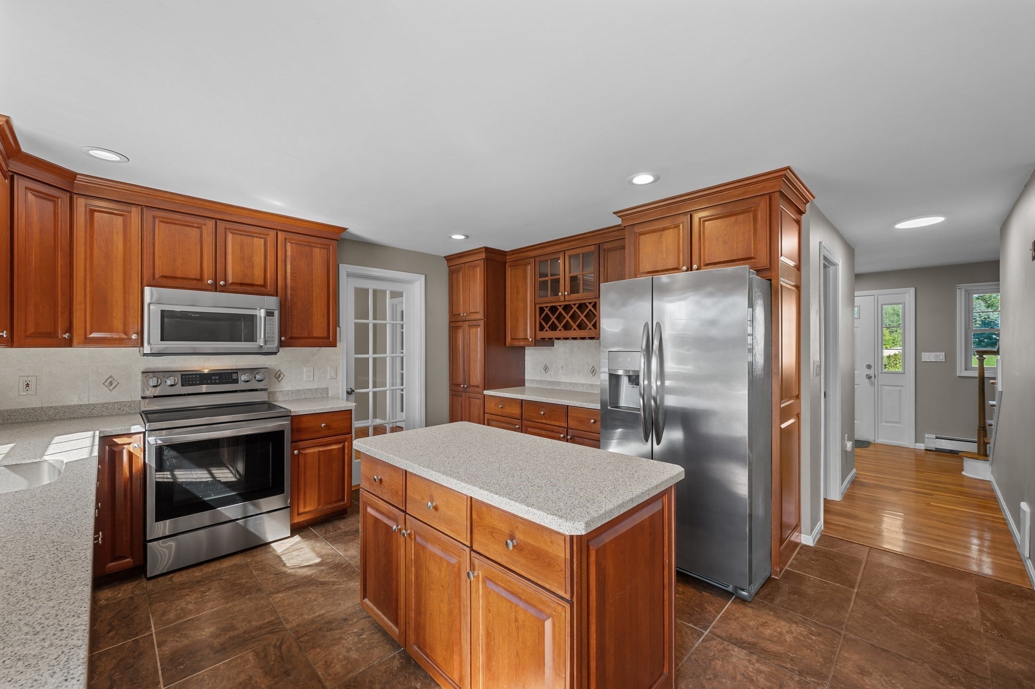 71 Nichols St, Holden, MA, 71 Nichols St, Holden, MA Photo #15