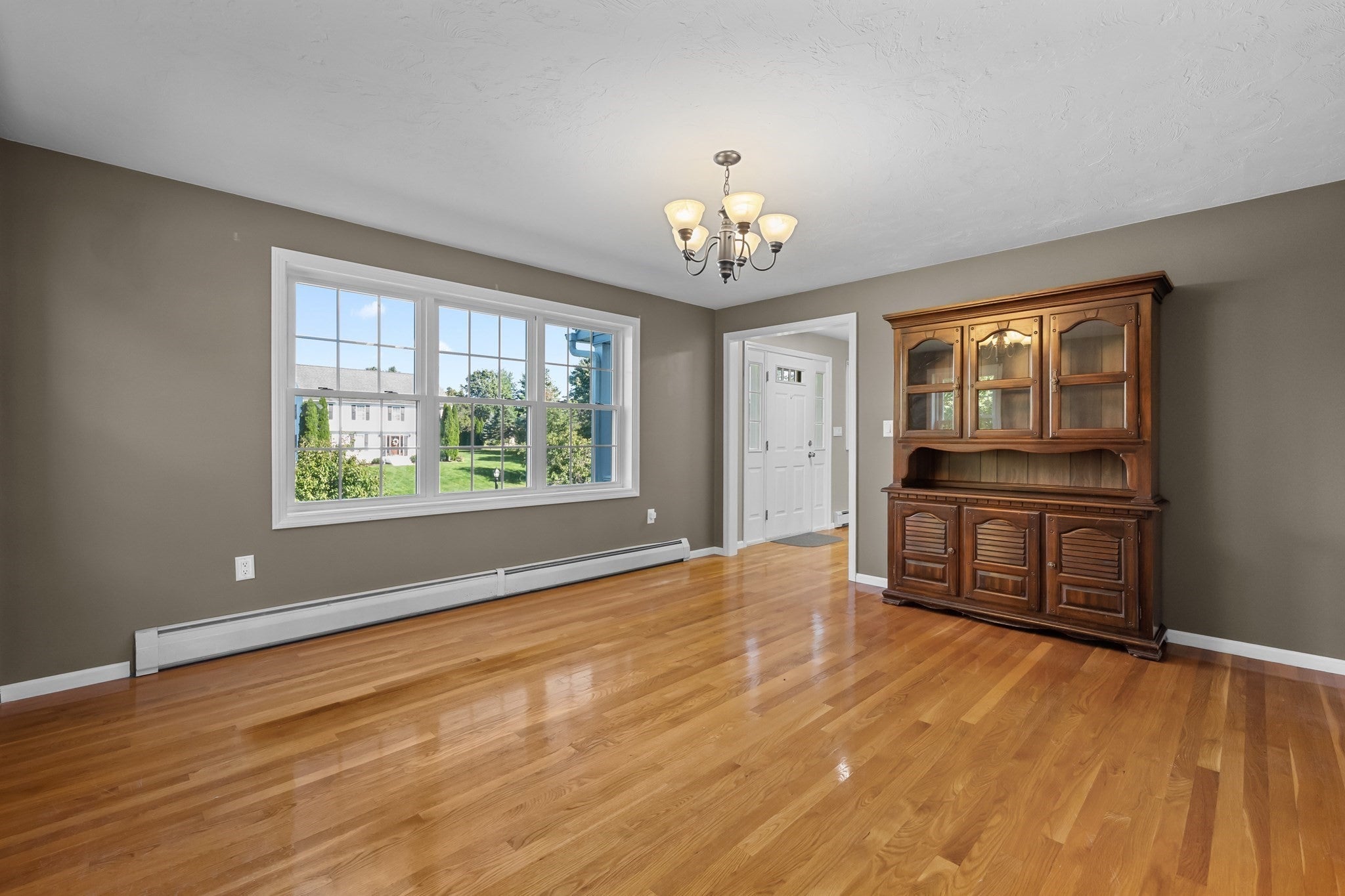 71 Nichols St, Holden, MA, 71 Nichols St, Holden, MA Photo #7