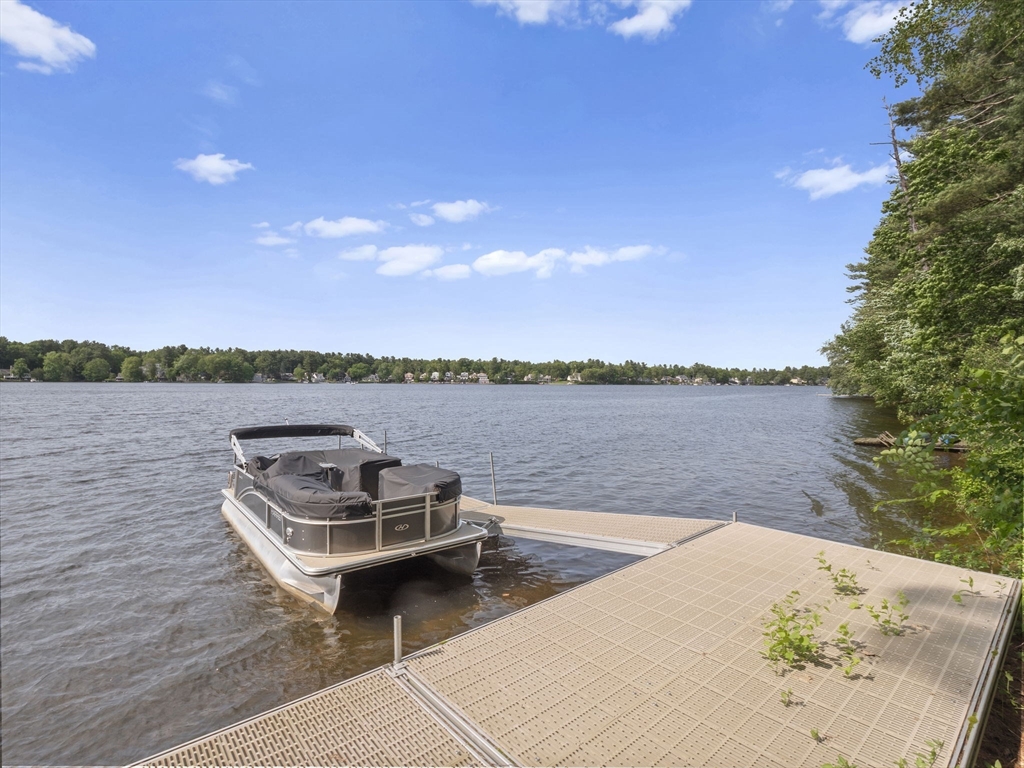 34 Lake Shore Dr S