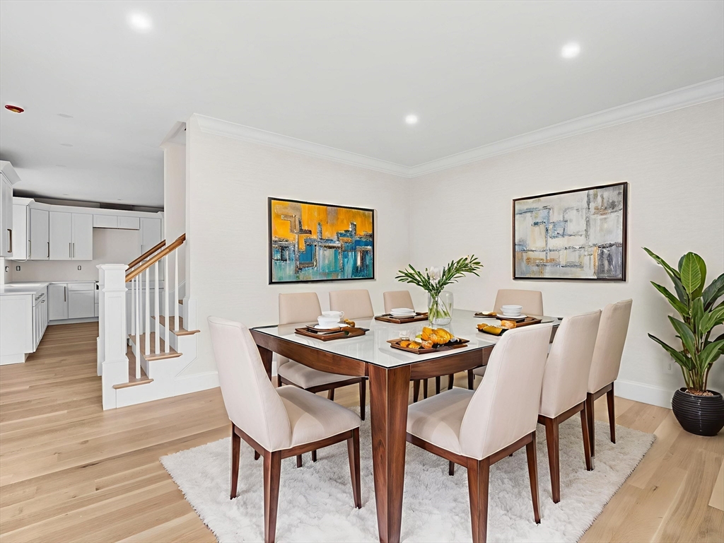 15 Dowling Dr