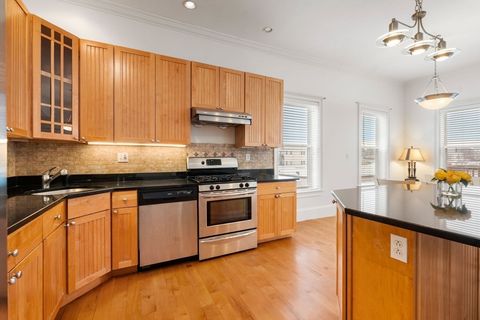 714 E 4th St, Boston, MA 02127 - MLS#: 73347033