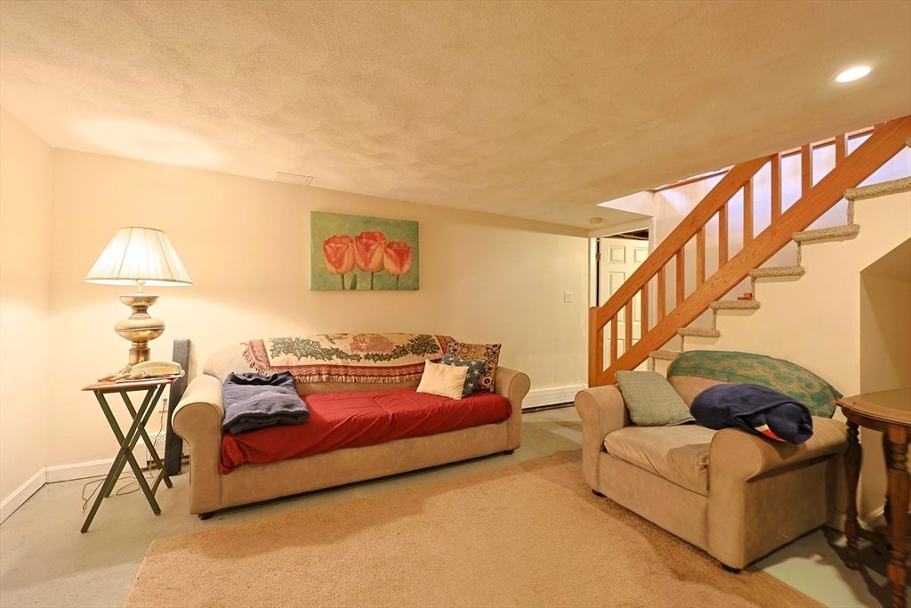 37 Cliftondale AVE, Saugus, MA, 37 Cliftondale AVE, Saugus, MA Photo #21