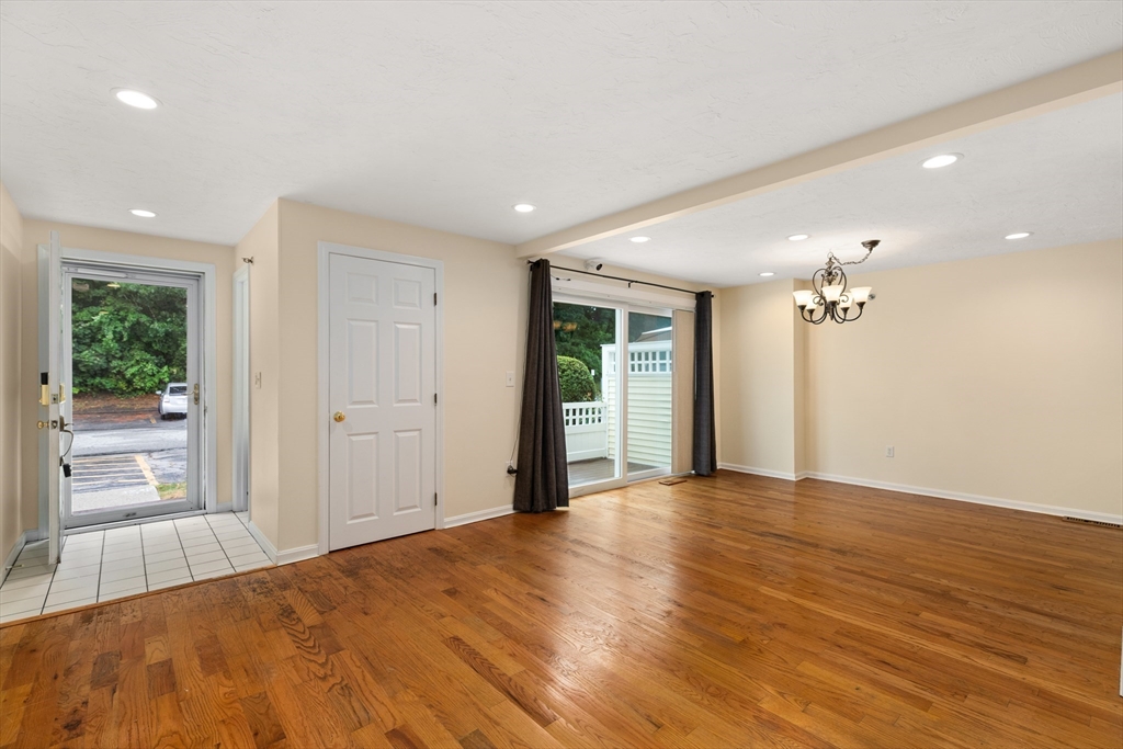 360 Littleton Rd H5