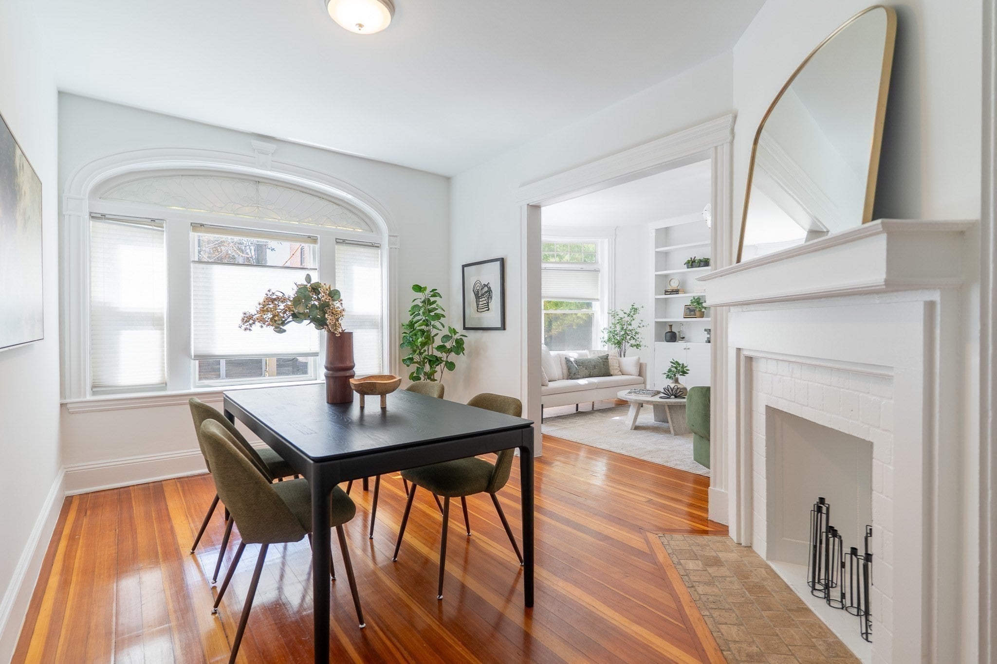 23 Strathmore Road 1A