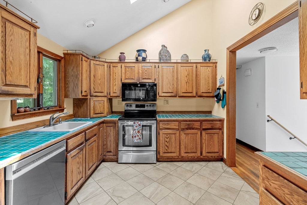 29 Pratt Road, Scituate, MA, 29 Pratt Road, Scituate, MA Photo #3