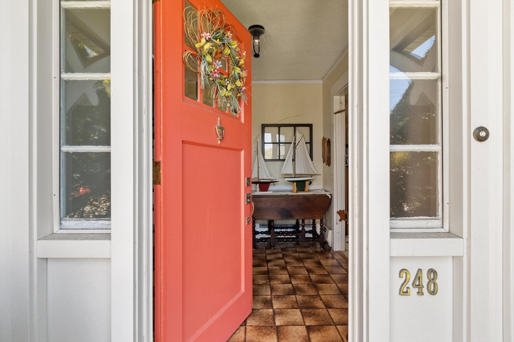 248 Elm Street